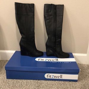 Fitzwell black boots